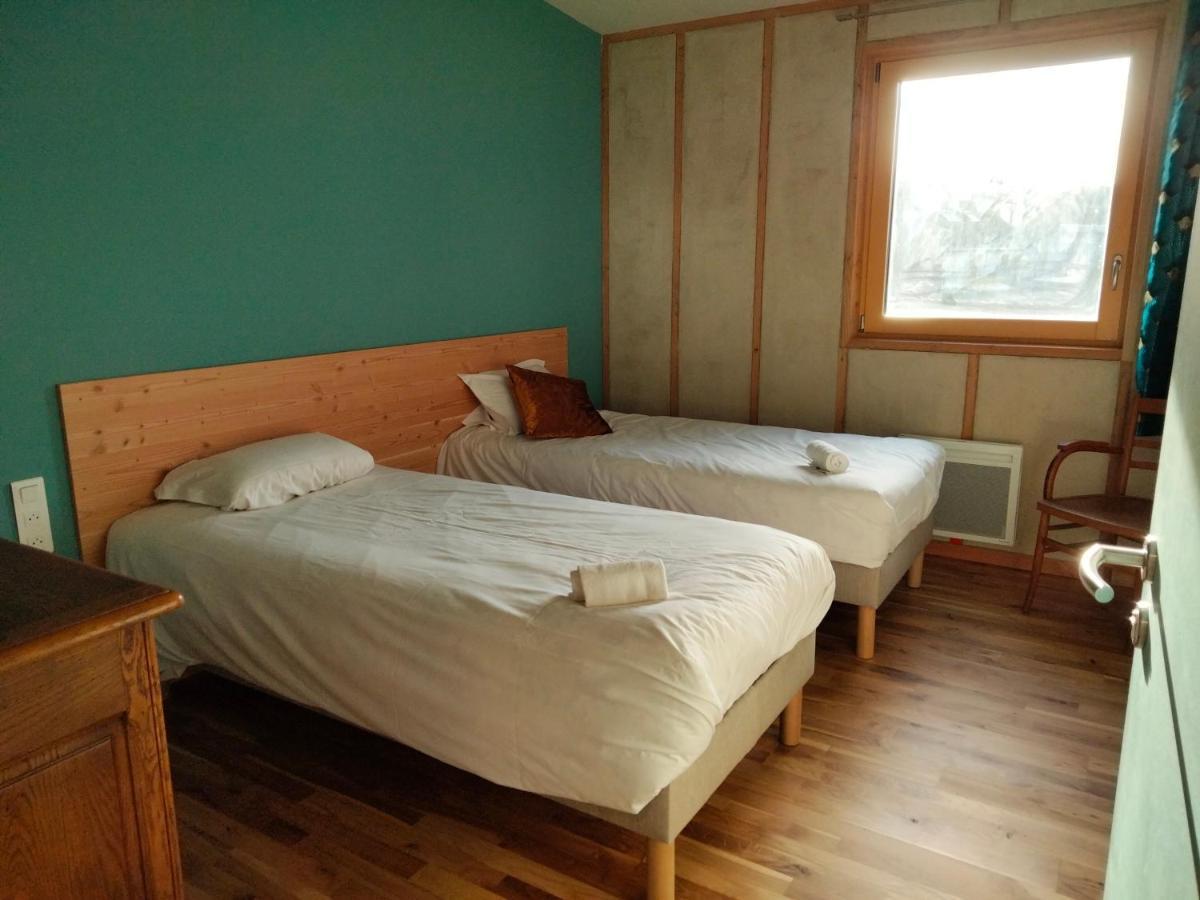 A La Belle Etoile Hotel Mellionnec Kültér fotó